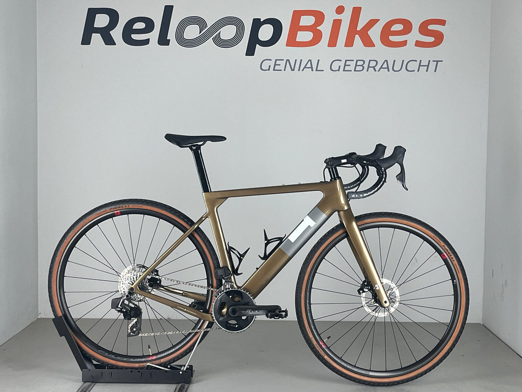 3T Exploro Team Rival AXS