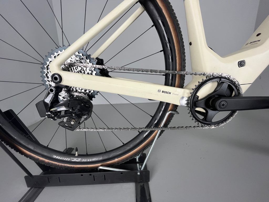ADVANCED OFFROAD Pro Gravel CF