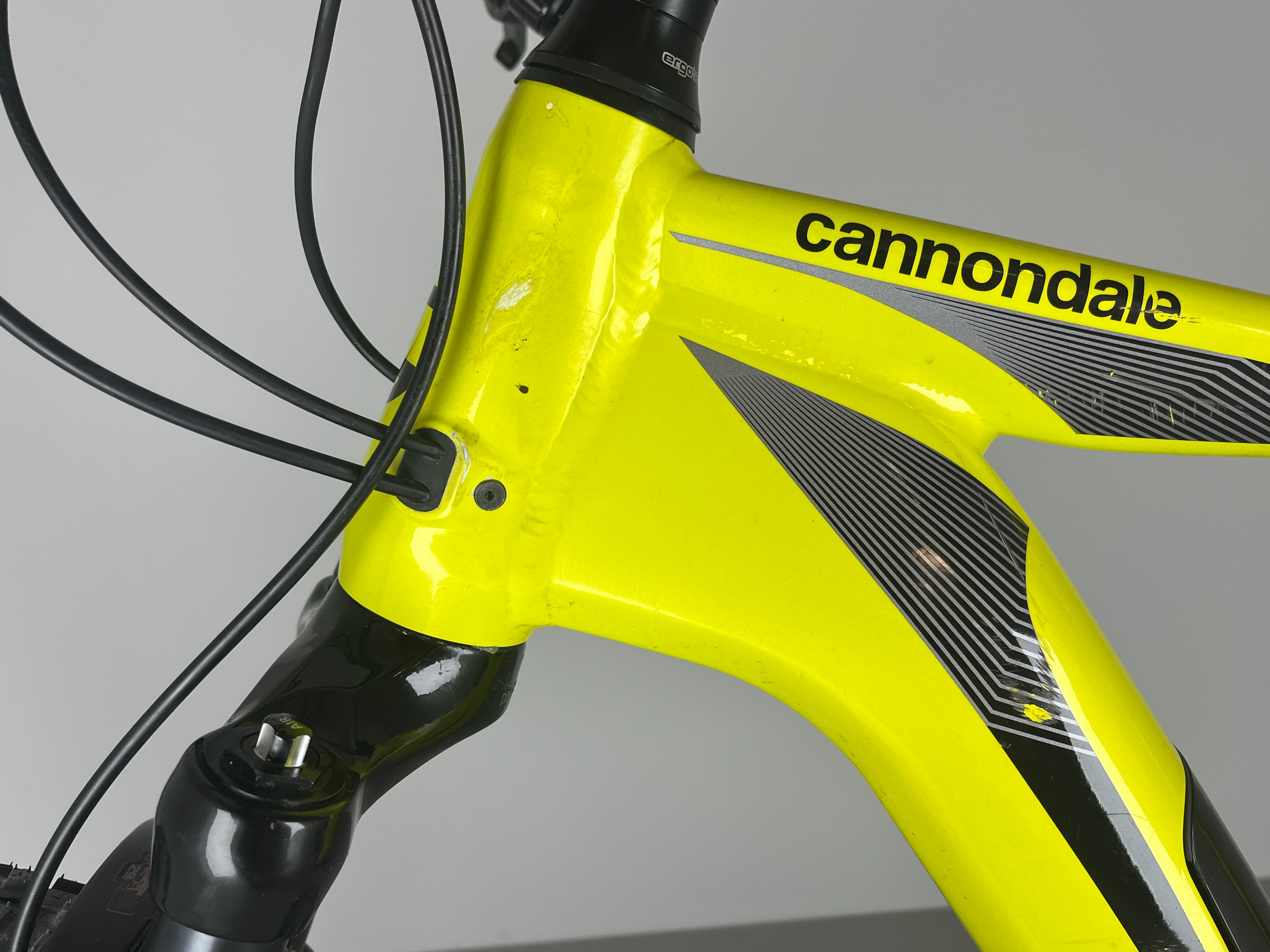 Cannondale Trail Neo 4