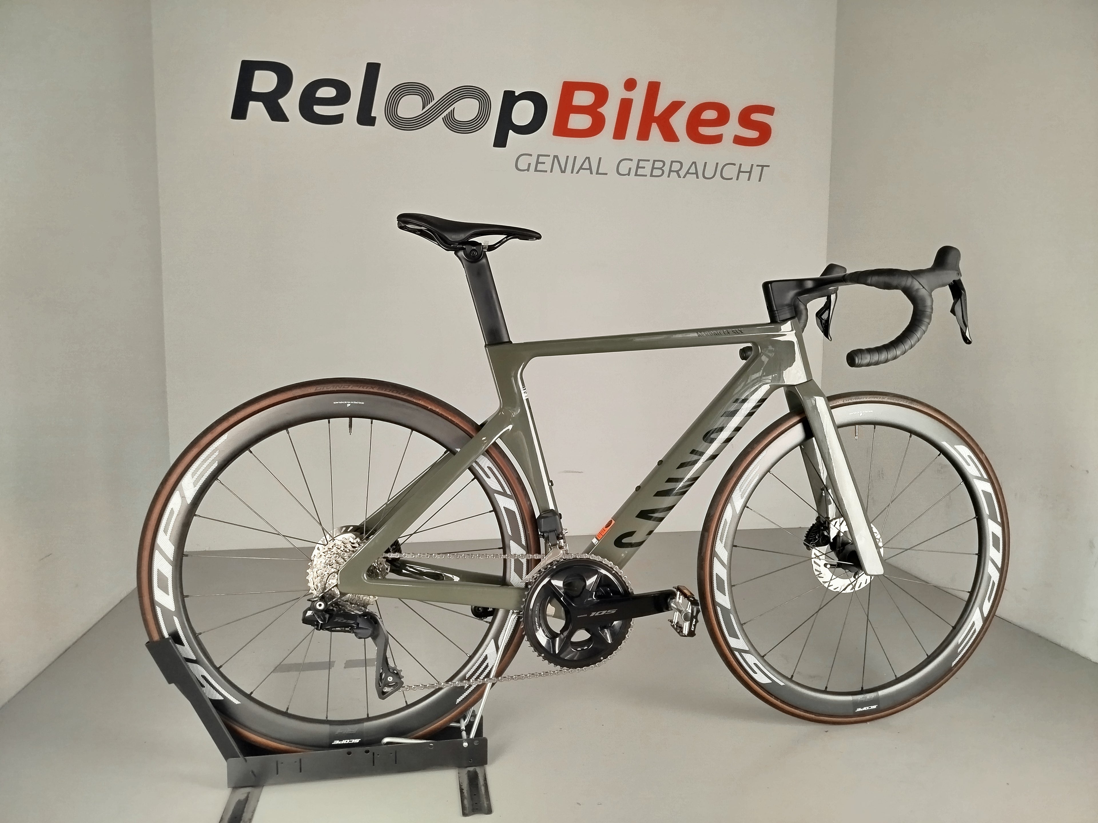 Canyon Aeroad CF SLX 7