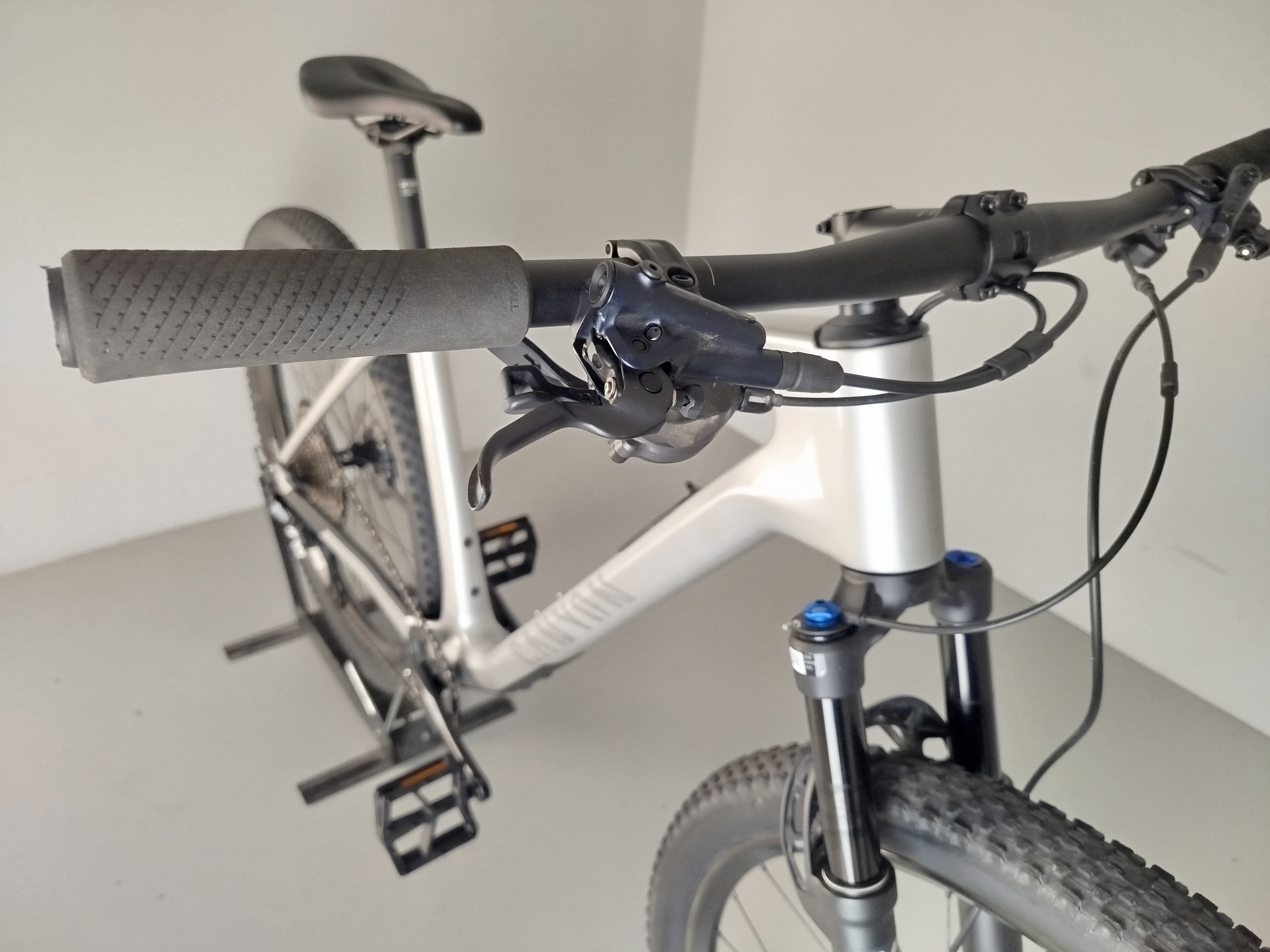 Canyon Exceed CF 7