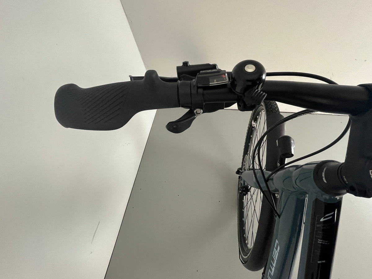 Centurion Accordo 400 EQ