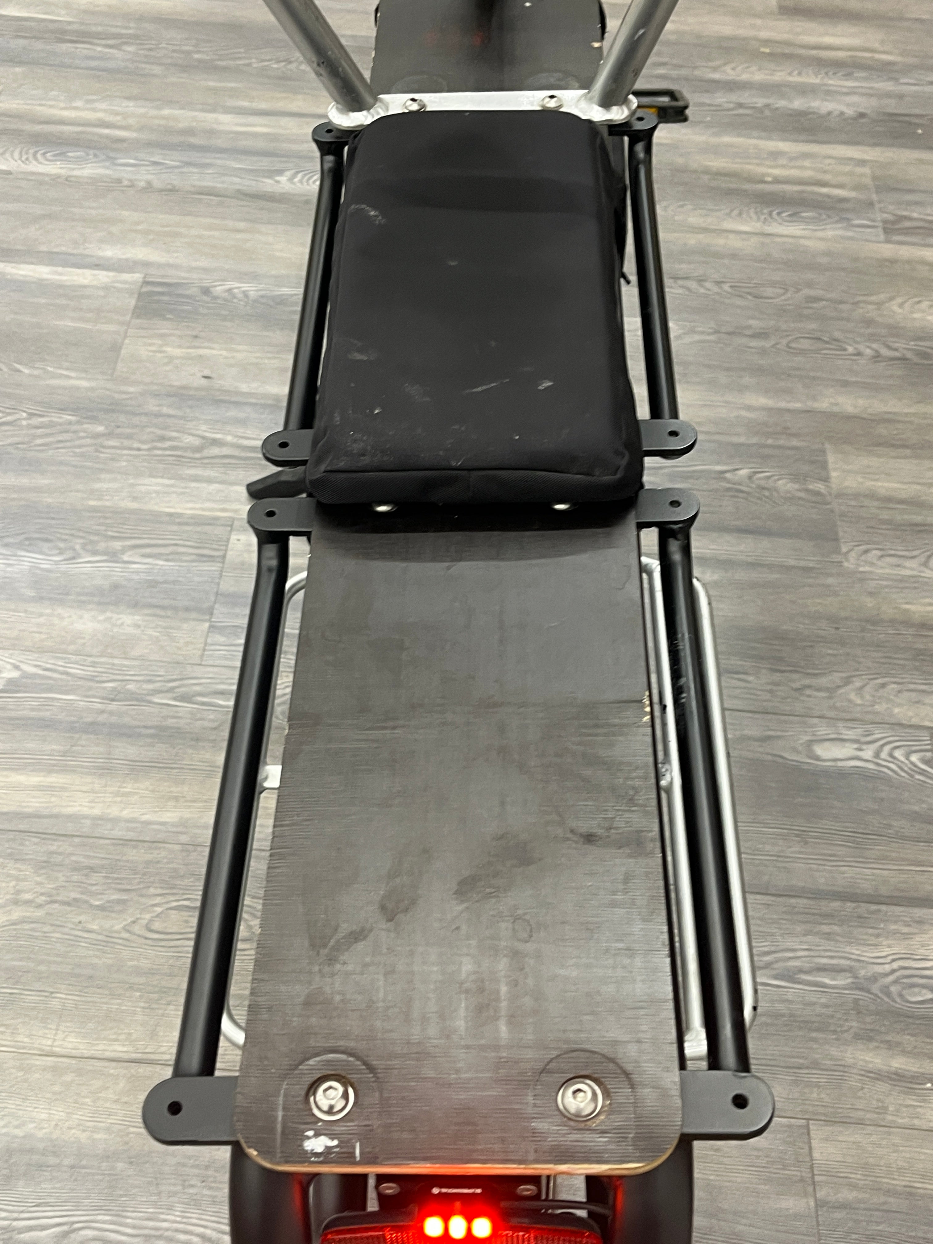 Creme Cycles Happy wagon