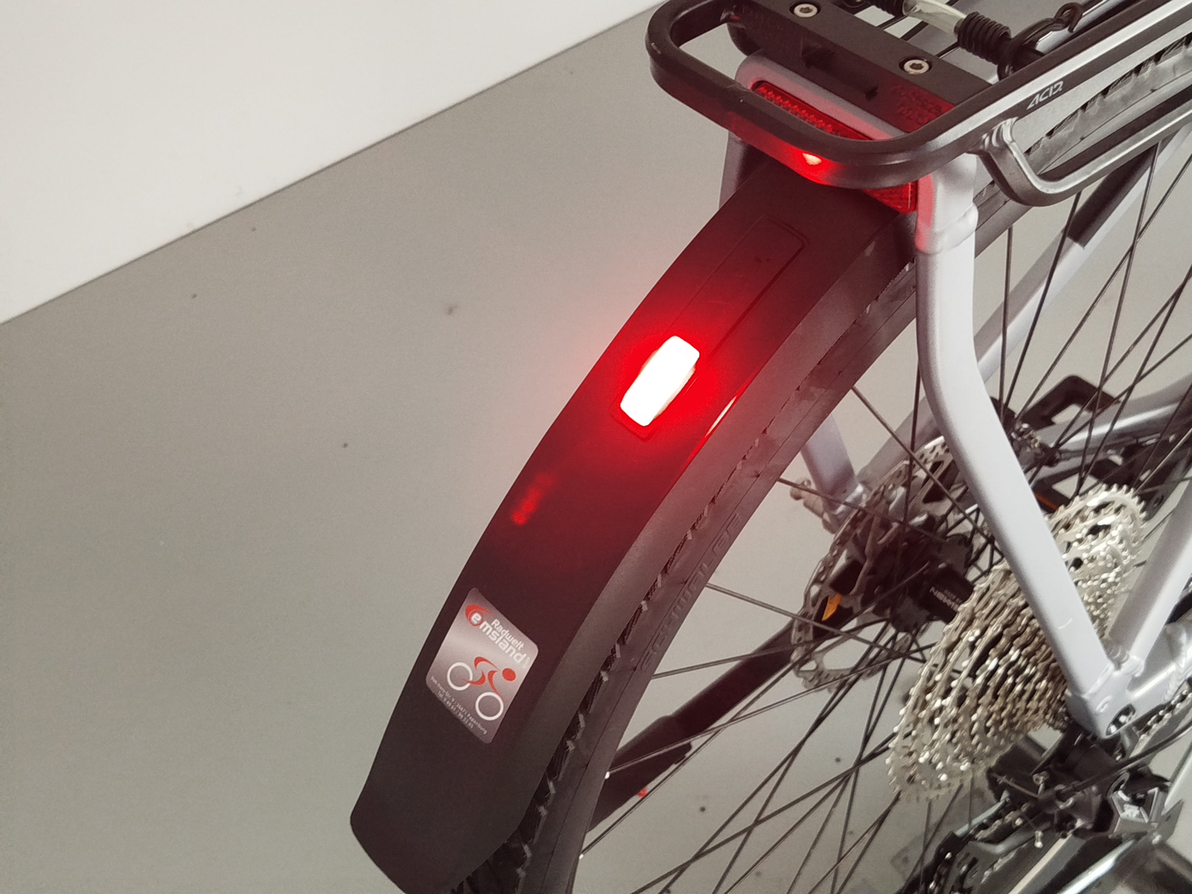 Cube Kathmandu Hybrid SLX
