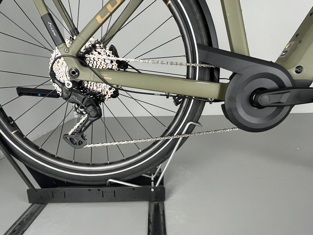 CUBE Kathmandu Hybrid Pro 800