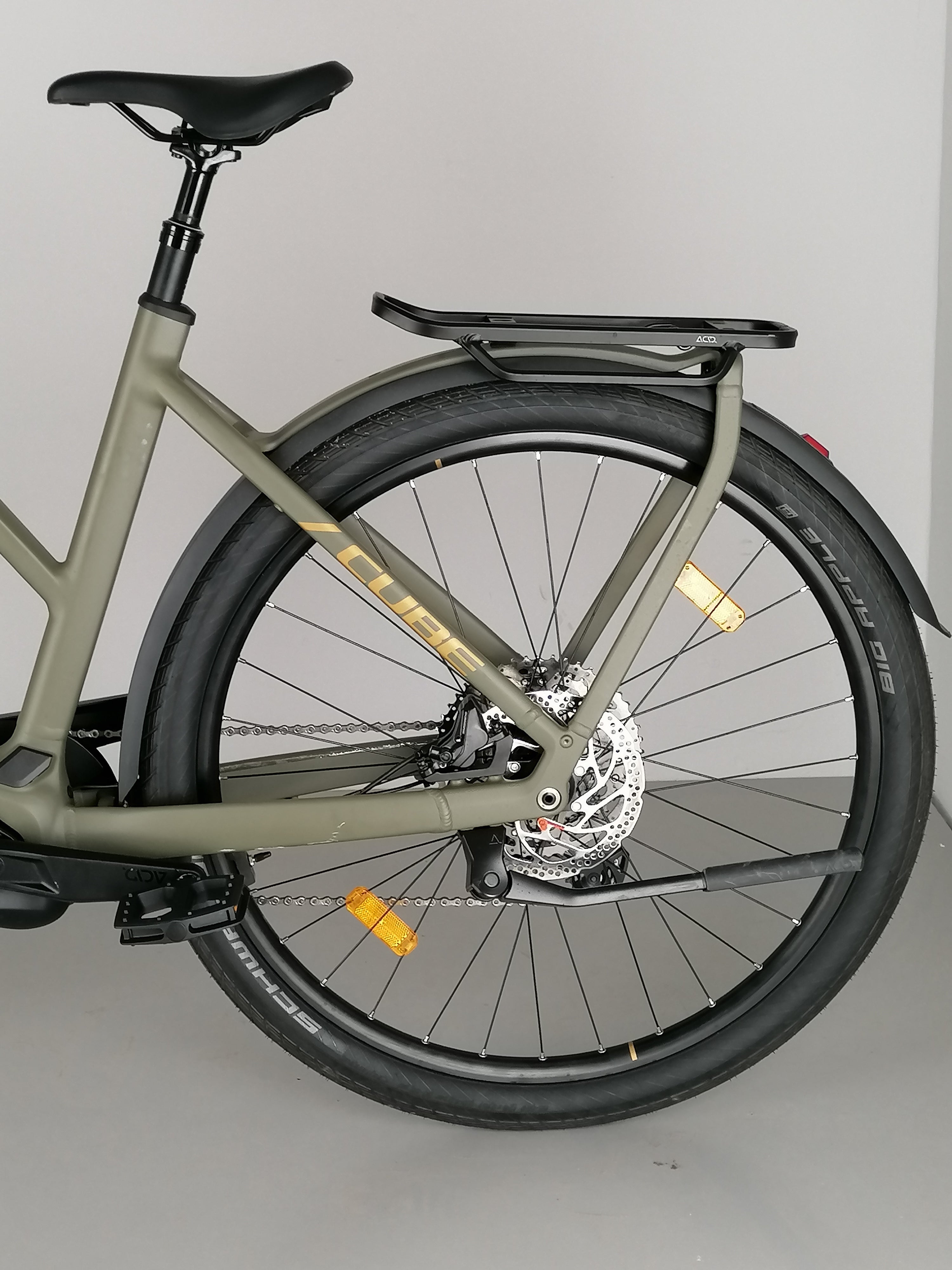 Cube Kathmandu Hybrid Pro 800