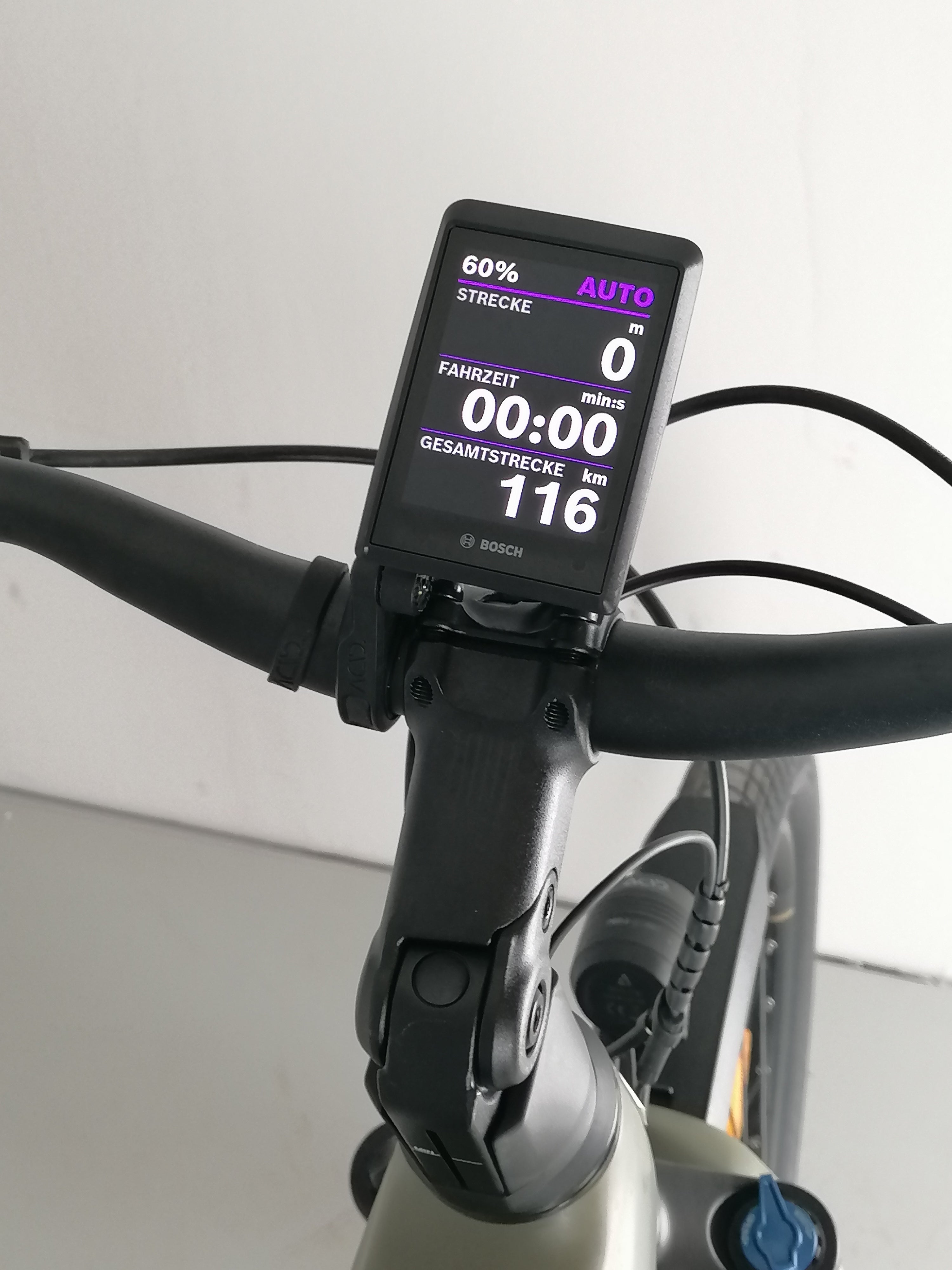 Cube Kathmandu Hybrid Pro 800