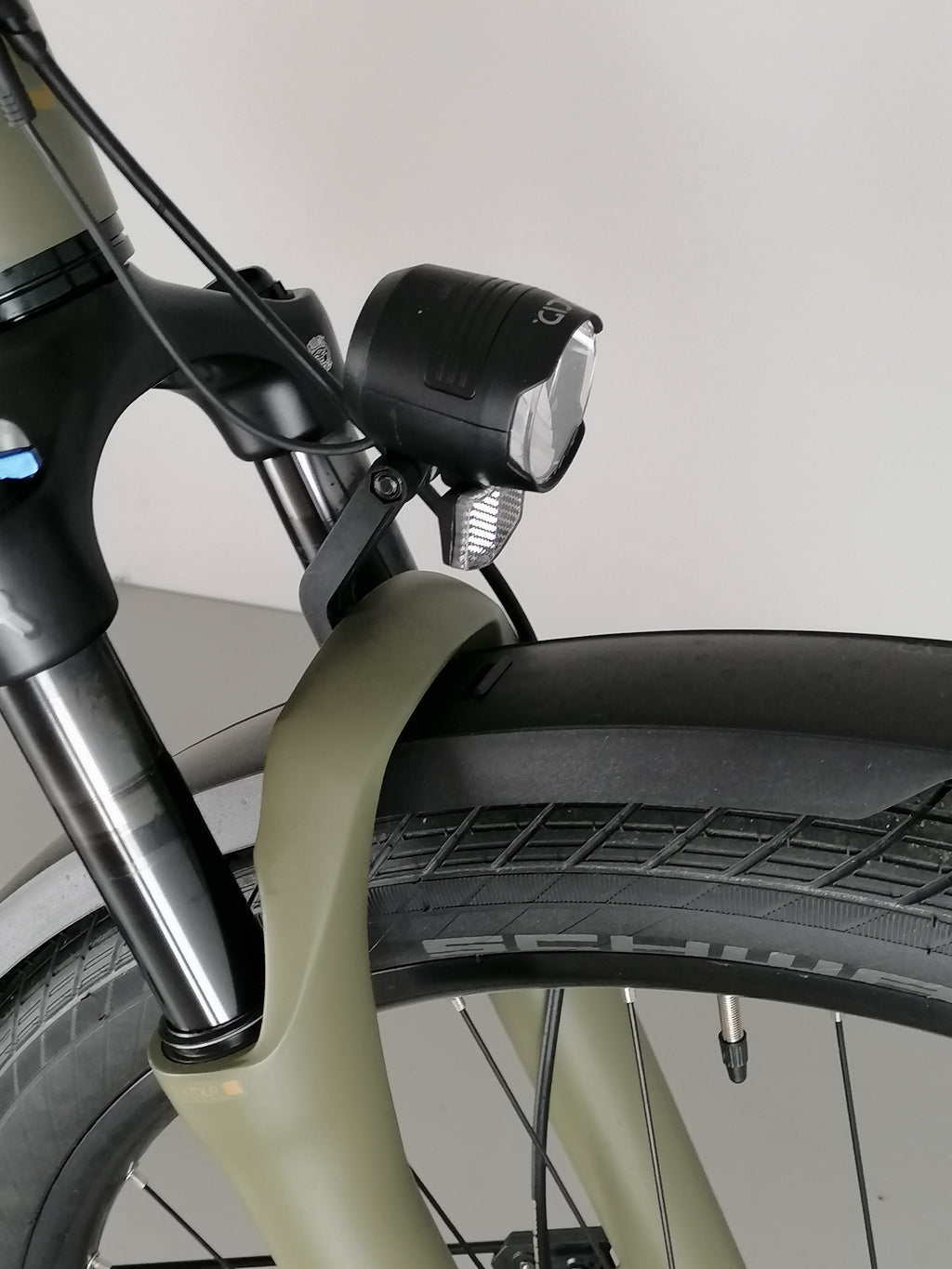 Cube Kathmandu Hybrid Pro 800