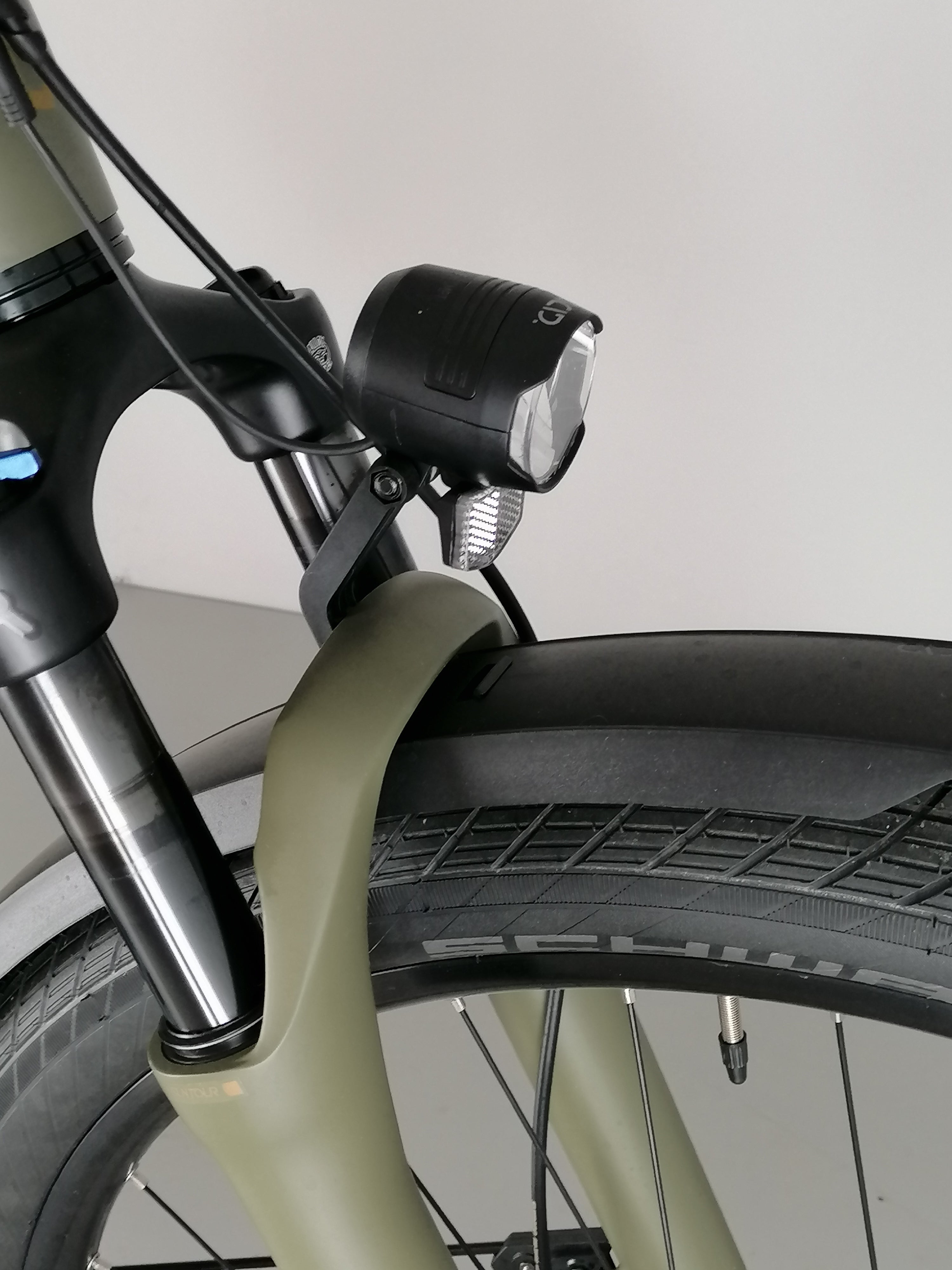 Cube Kathmandu Hybrid Pro 800