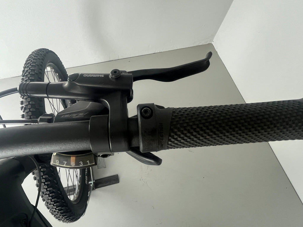 CUBE Reaction Hybrid Performance 625