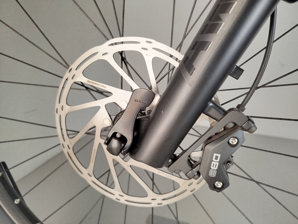 Cube Reaction Hybrid SLX 750