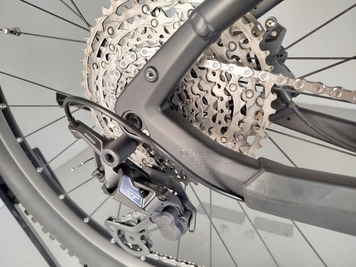 Cube Reaction Hybrid SLX 750