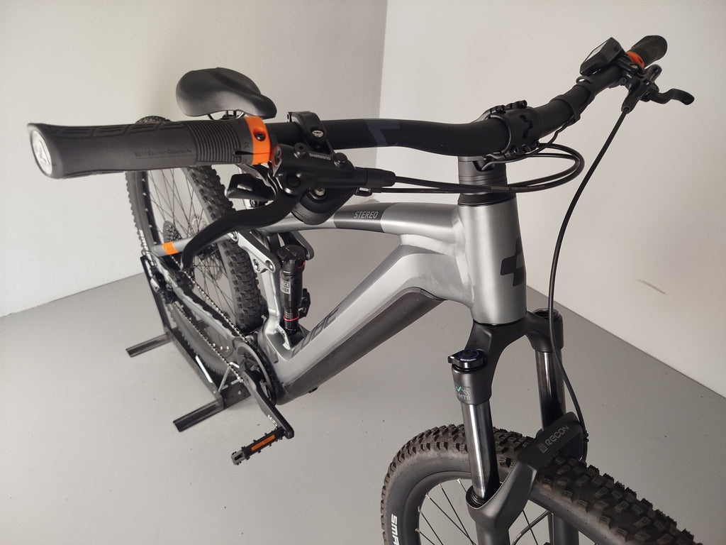 Cube Stereo Hybrid 120 Pro 750