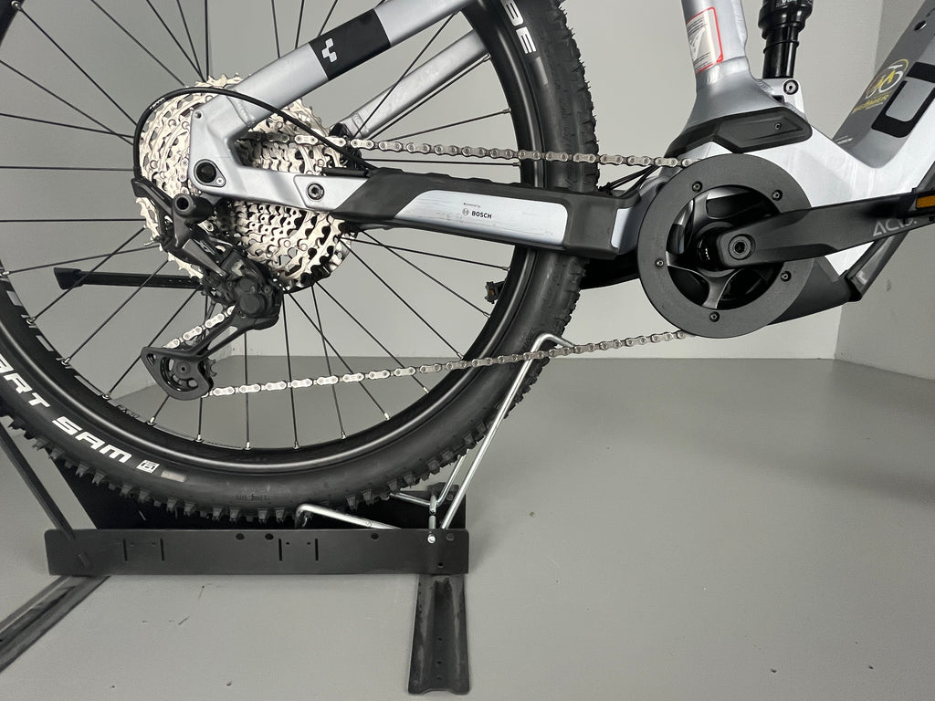 Cube Stereo Hybrid 120 Race 750