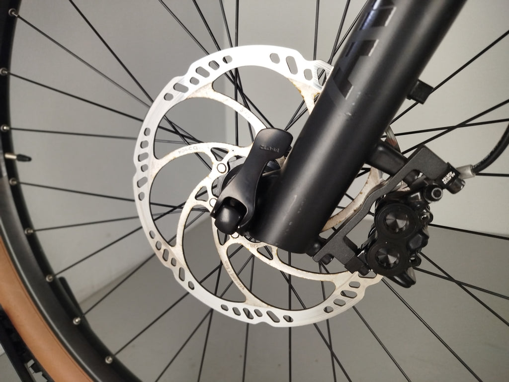 Cube Stereo Hybrid Race 120