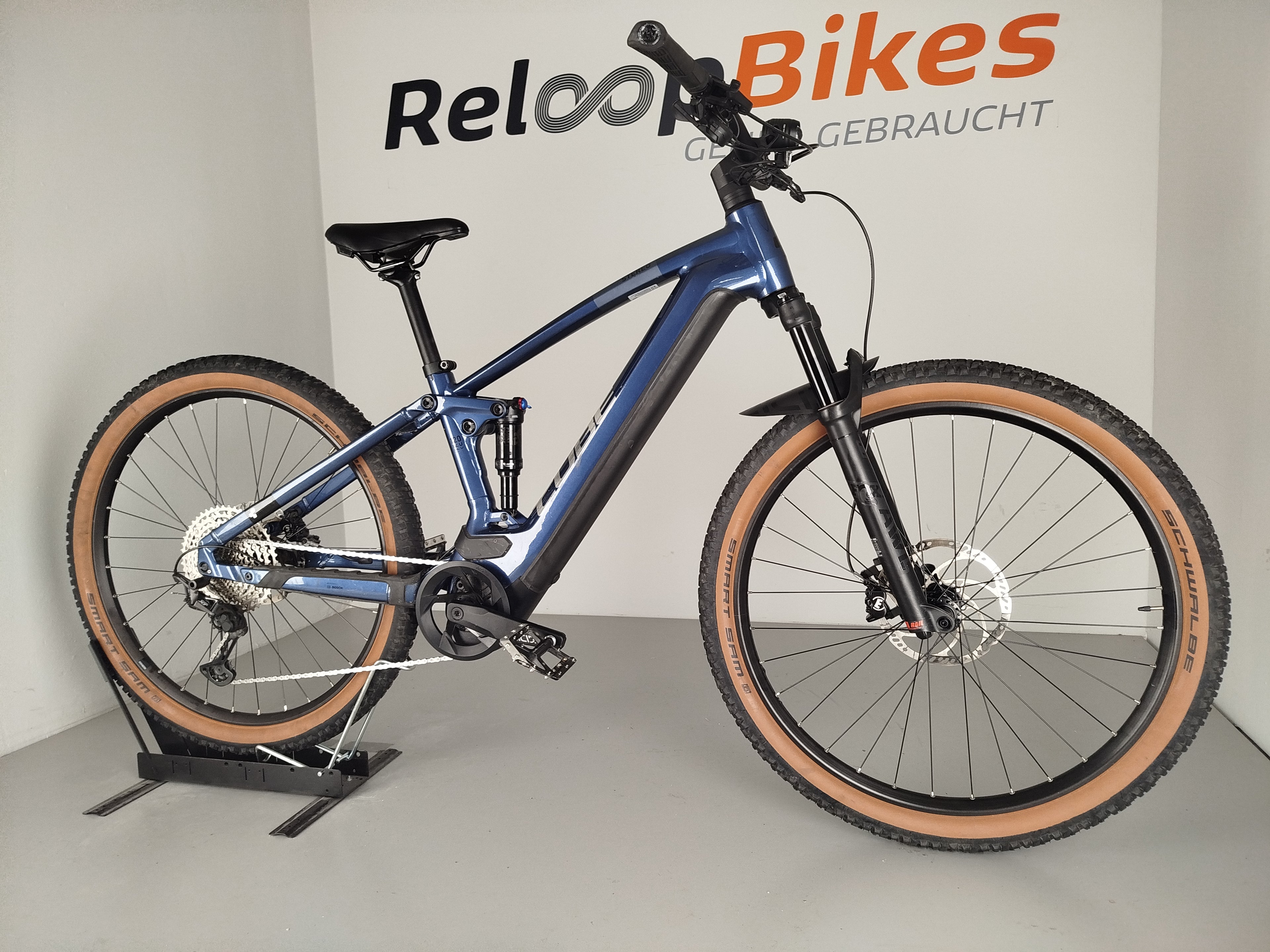 Cube Stereo Hybrid Race 120