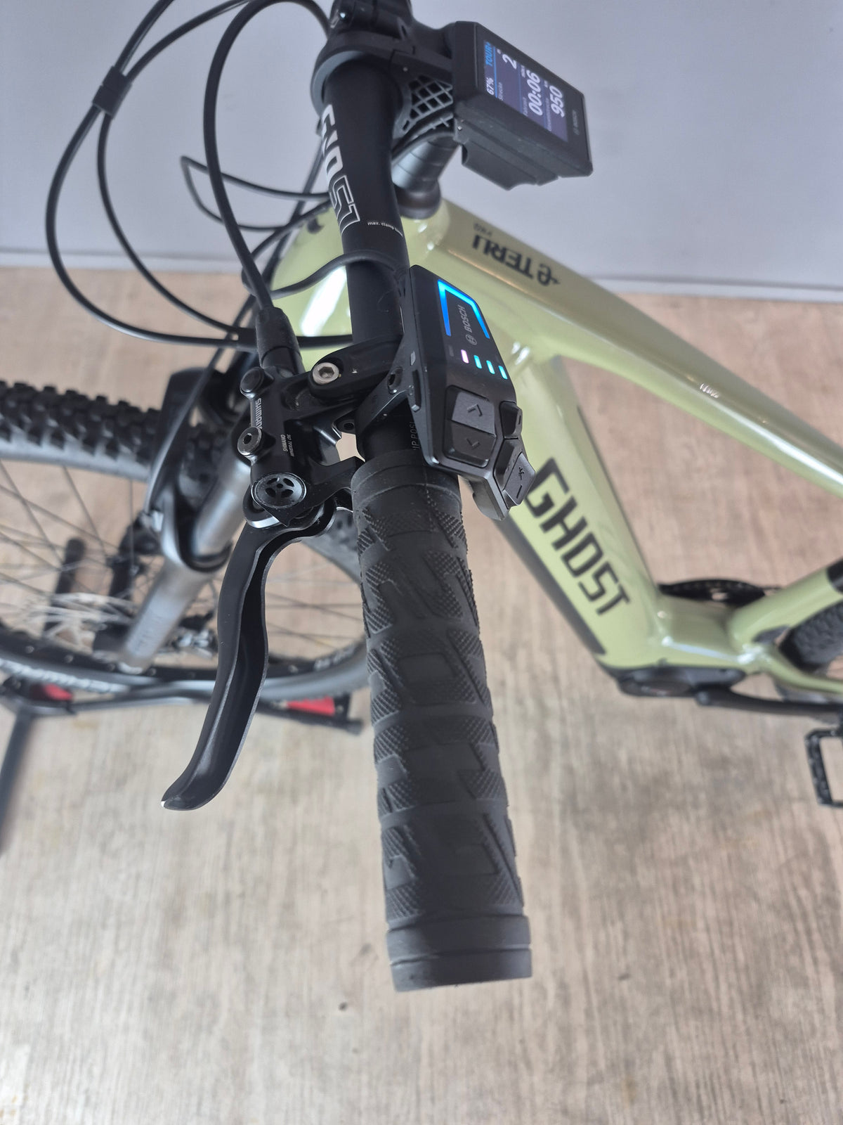 Ghost E-TERU B Pro