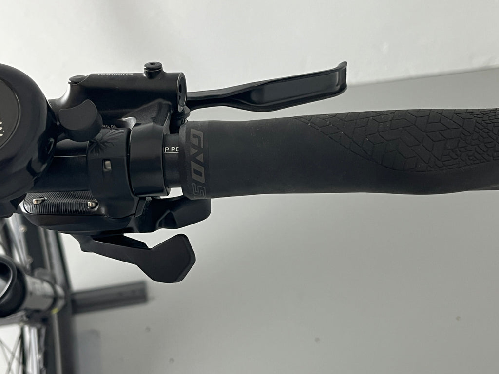 Ghost E-Teru Y Universal EQ