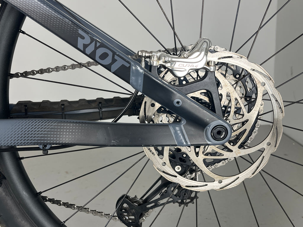 Ghost Riot EN AL Full Party