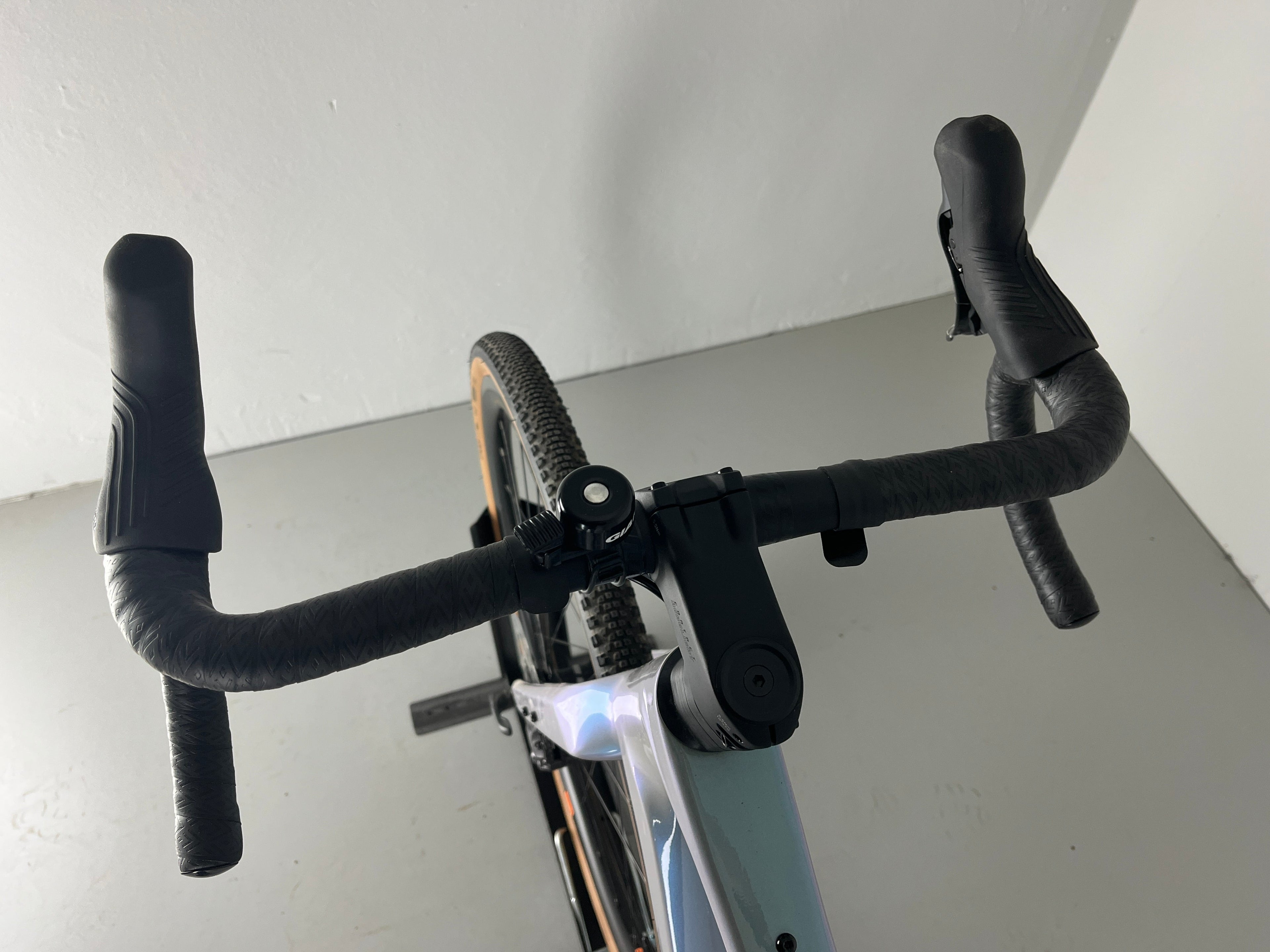 GIANT Revolt Advanced 0