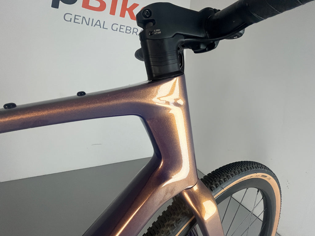 Giant Revolt Advanced Pro 1