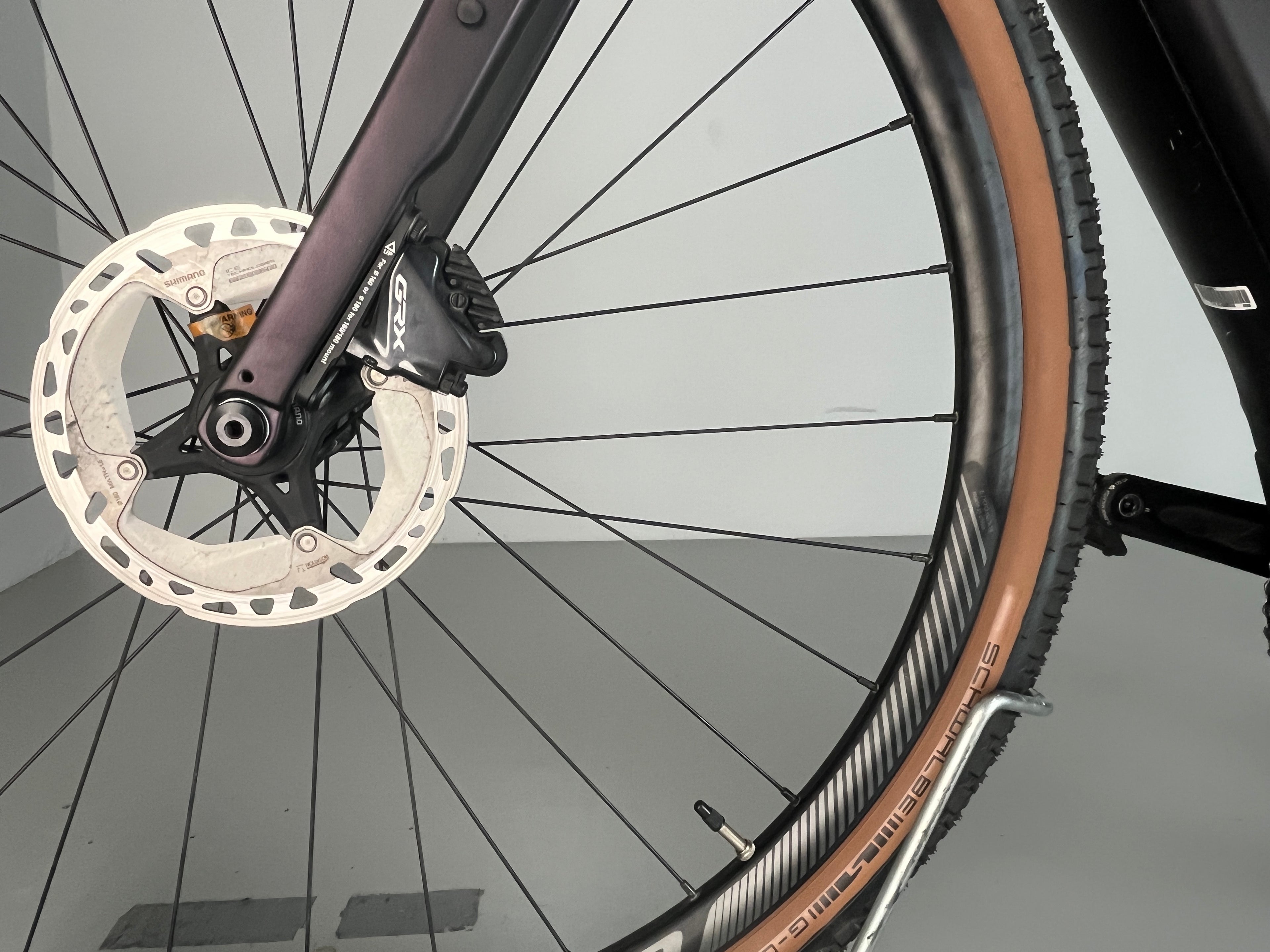 Giant Revolt E+Pro