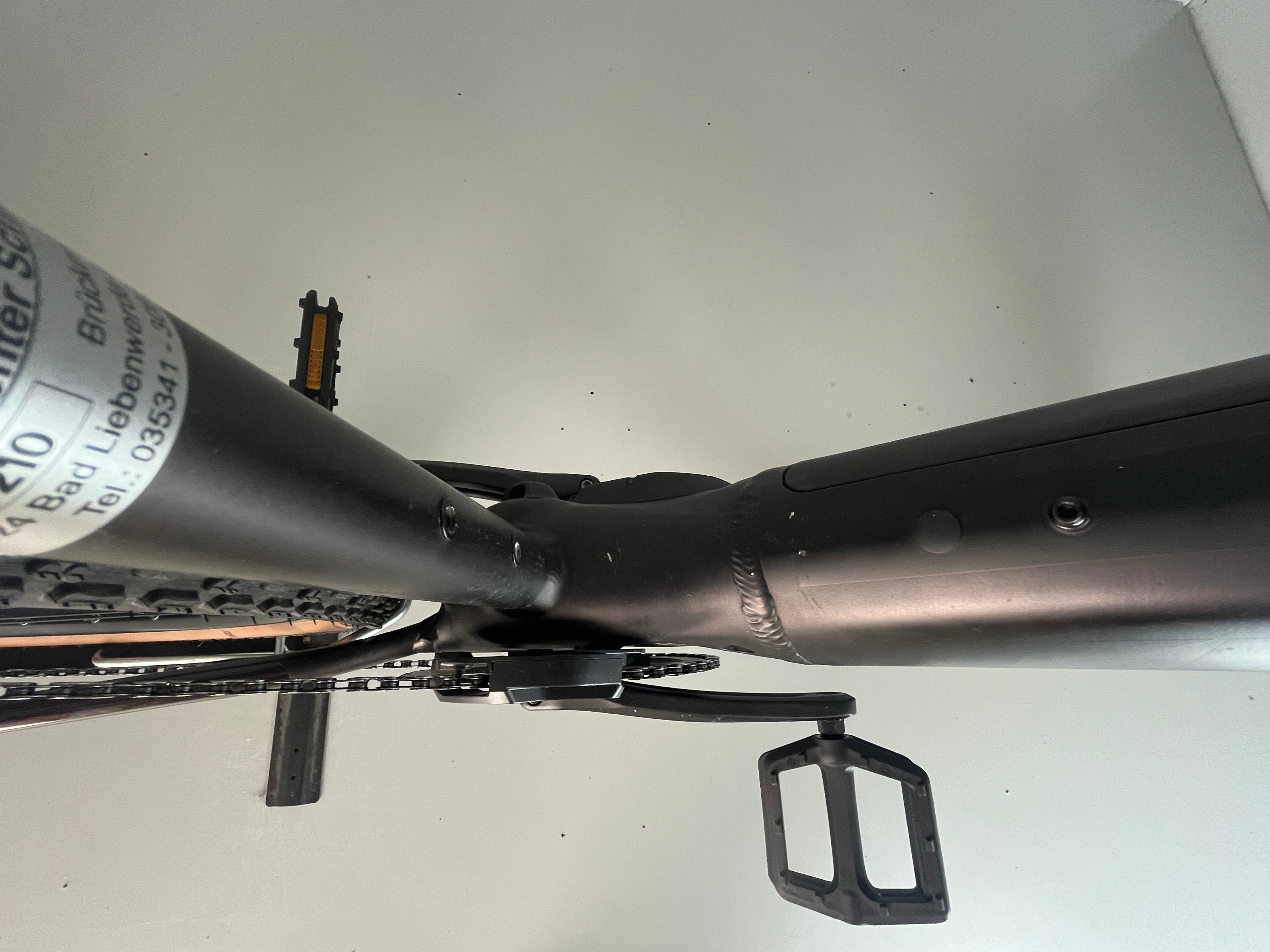 Giant Revolt E+Pro