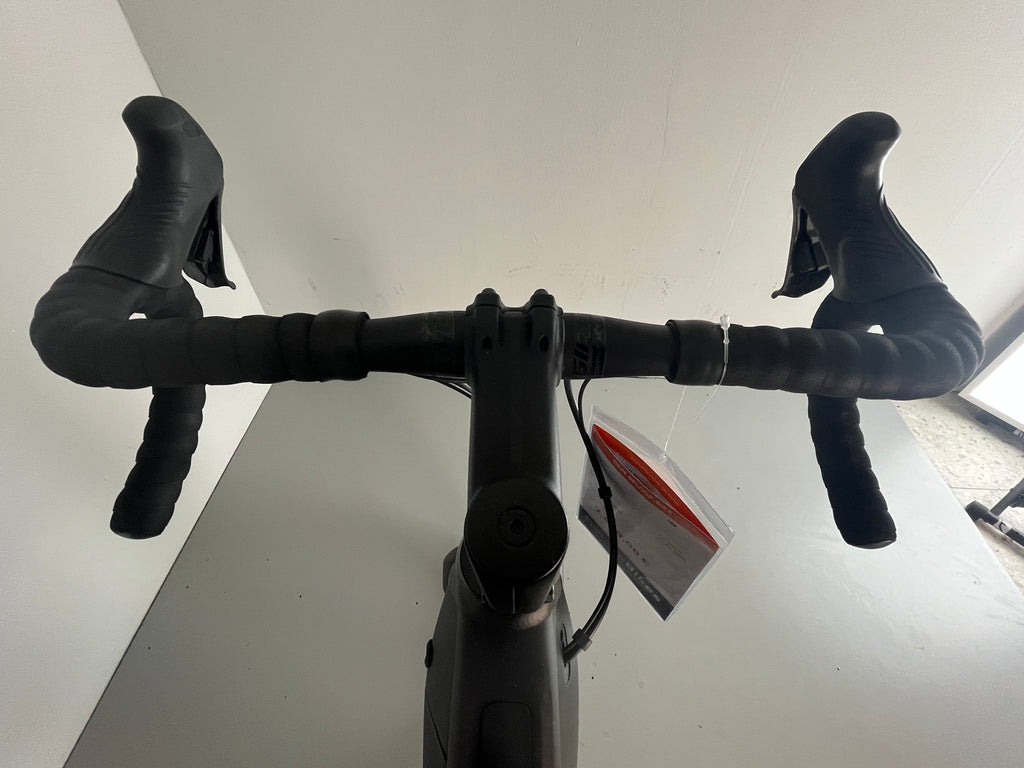 Giant Revolt E+Pro