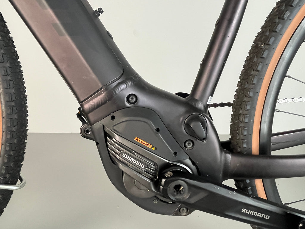 Giant Revolt E+Pro