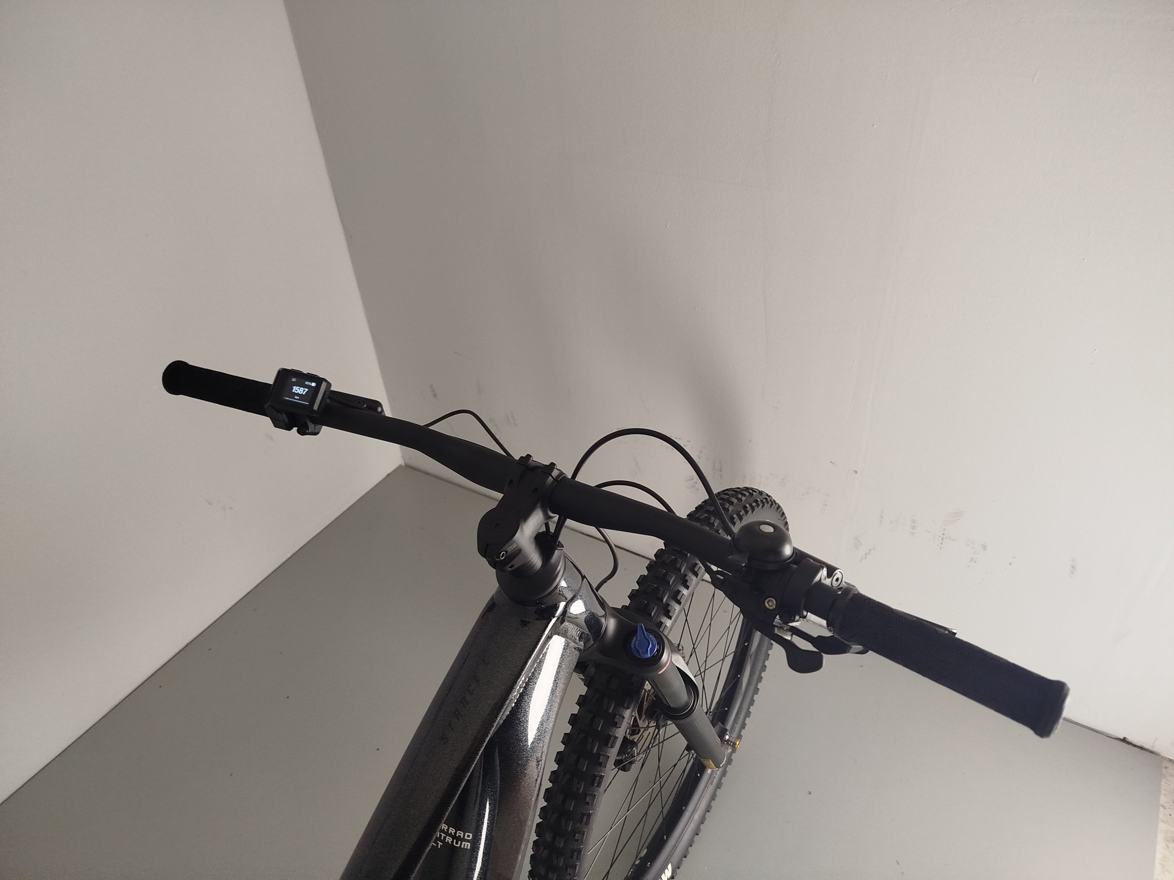 Giant Stance E+EX