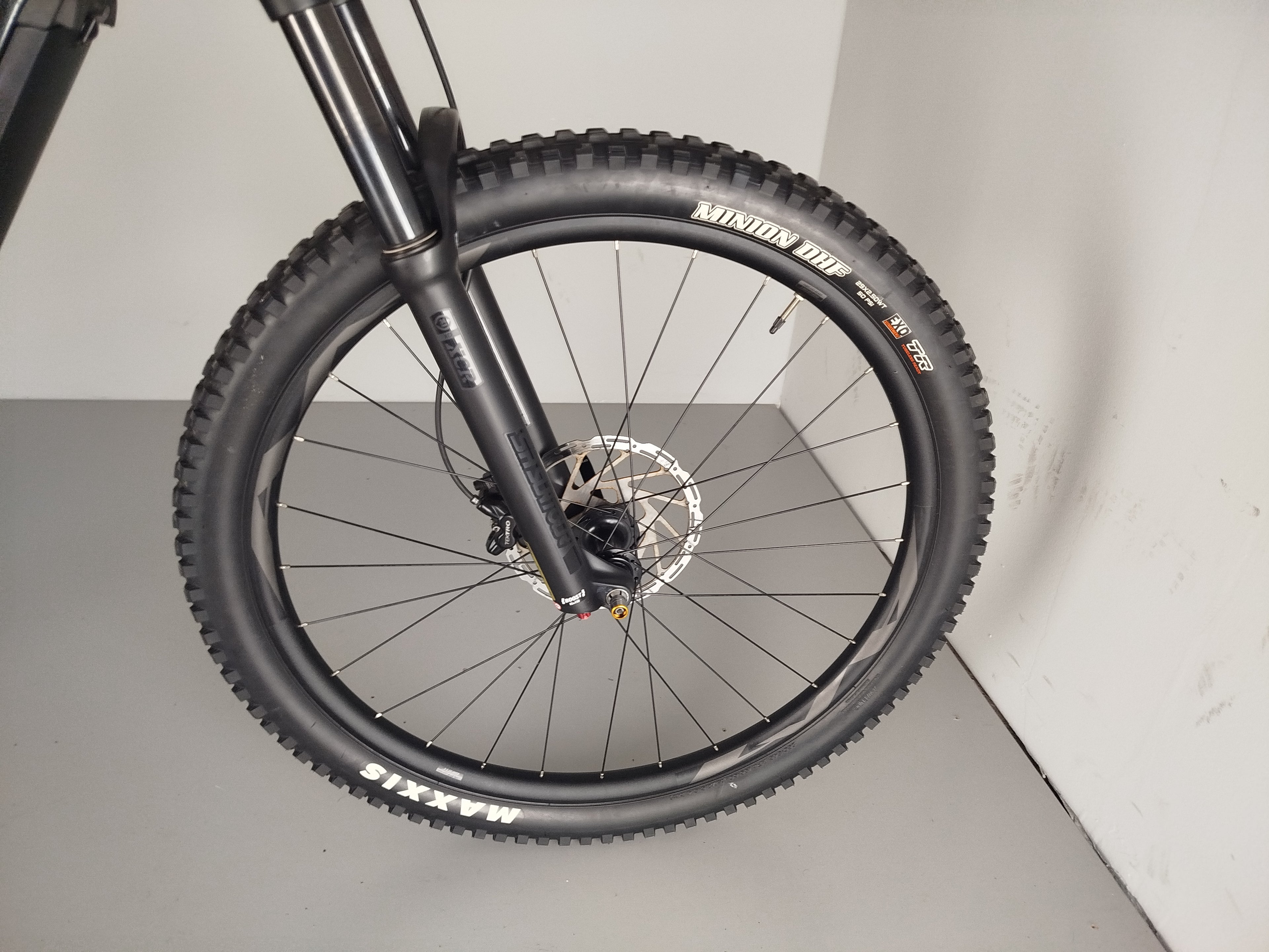 Giant Stance E+EX