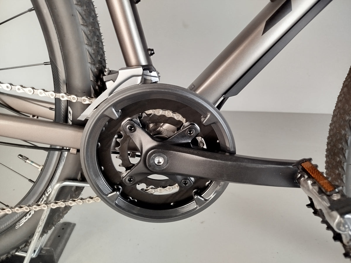 GIANT ToughRoad SLR 2