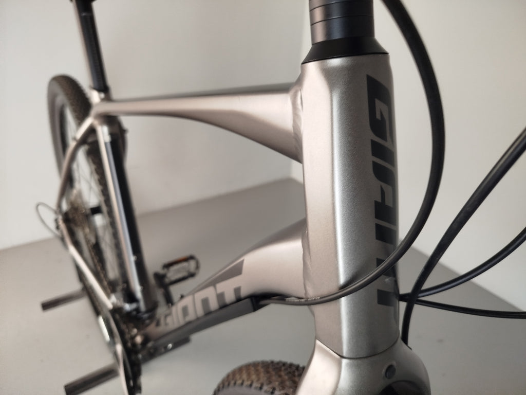 GIANT ToughRoad SLR 2