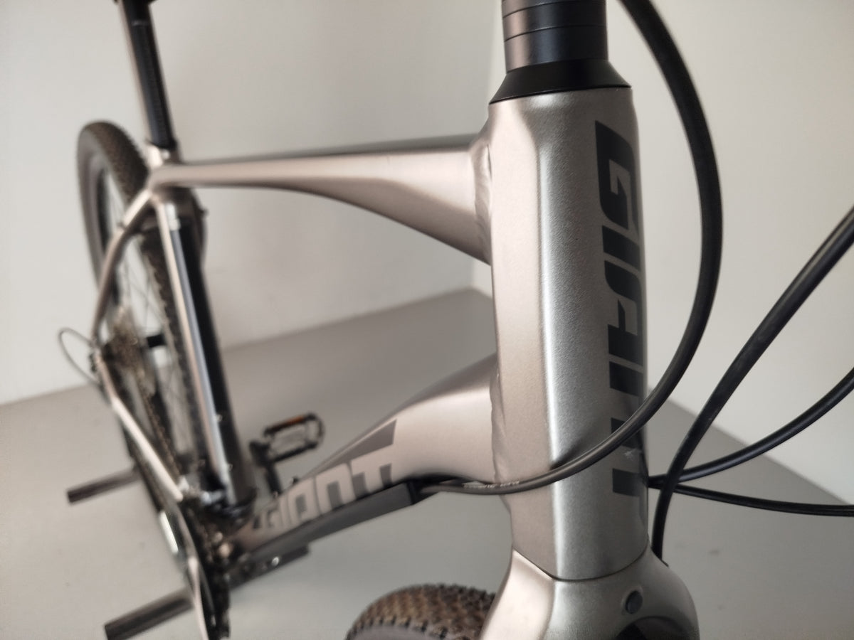 GIANT ToughRoad SLR 2