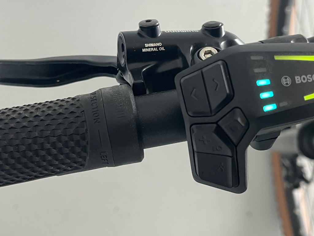 Cube Reaction Hybrid Race 750