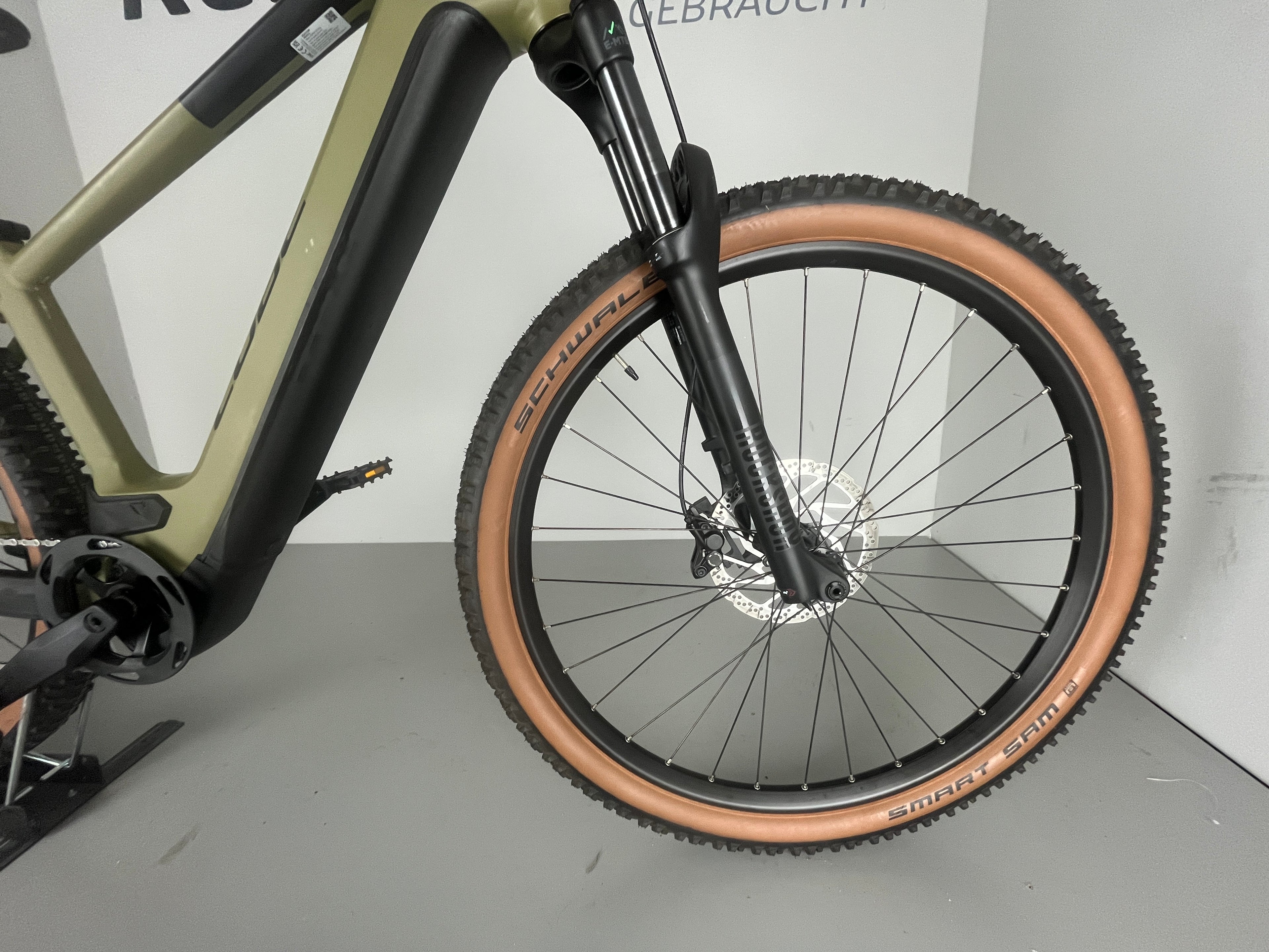 Cube Reaction Hybrid Race 750