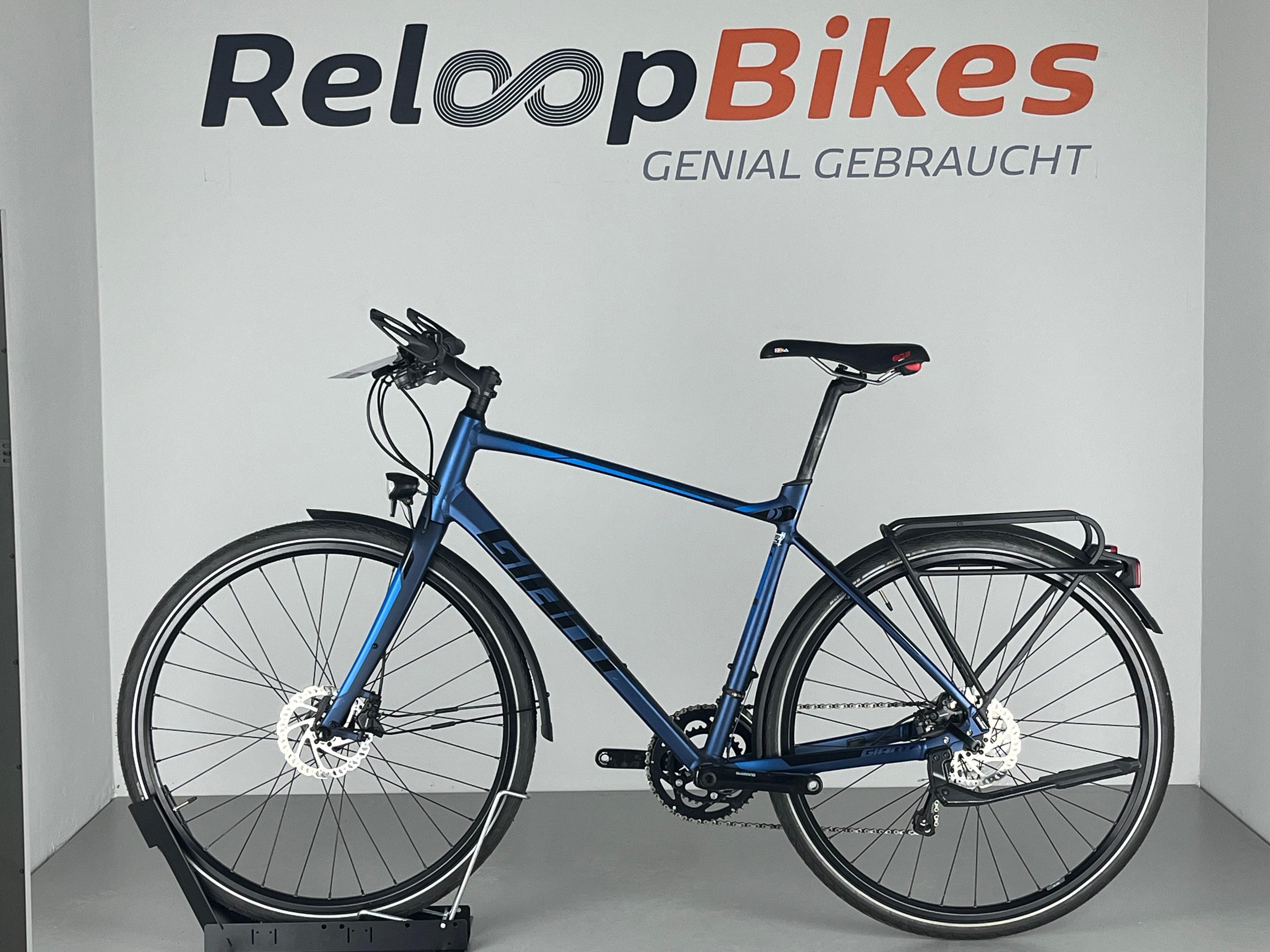 Giant Fast Tour SLR