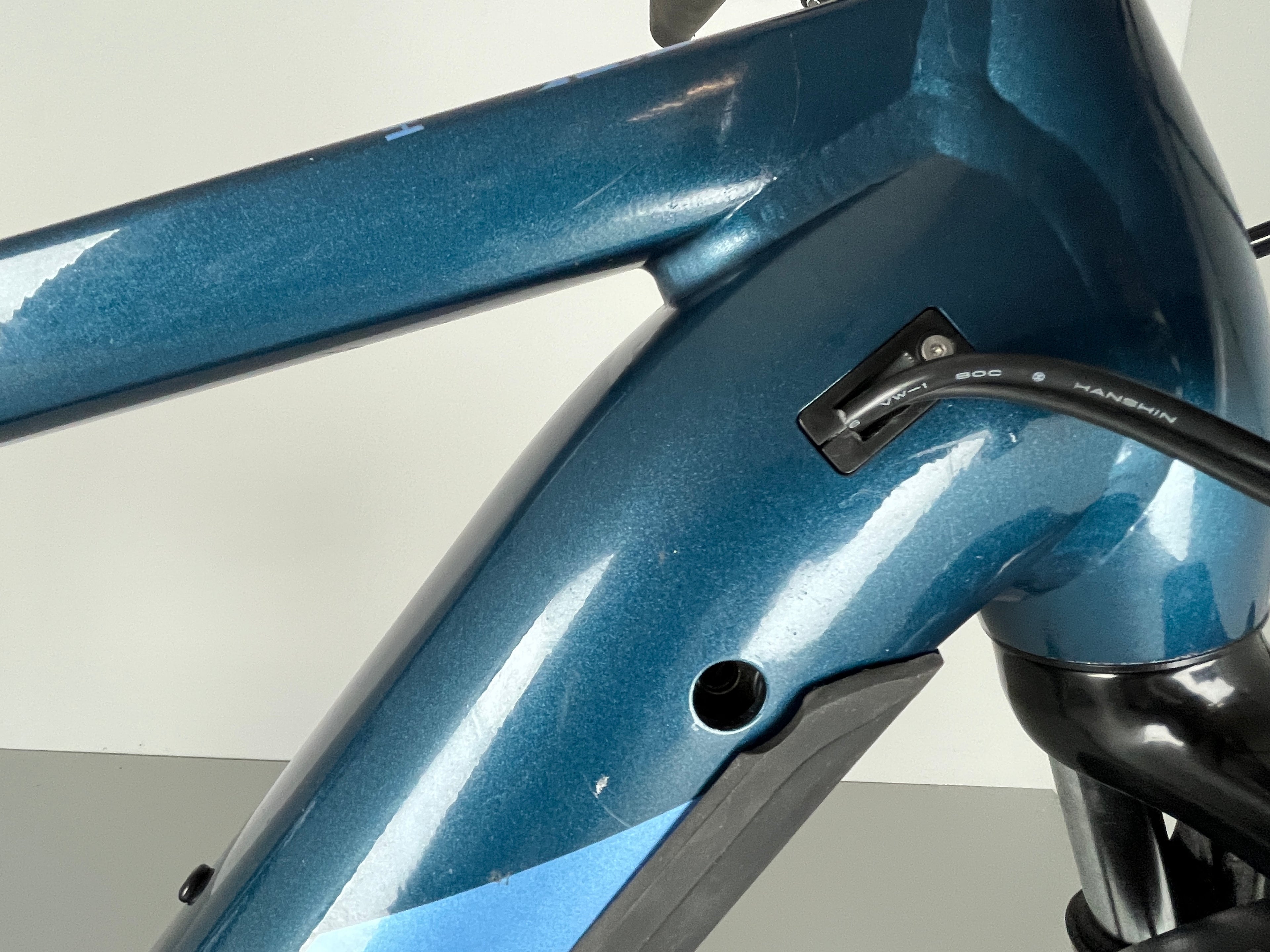 Ghost E-Teru Y Universal EQ