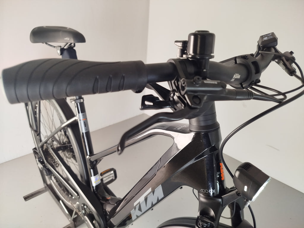 KTM Cento 10 PLus