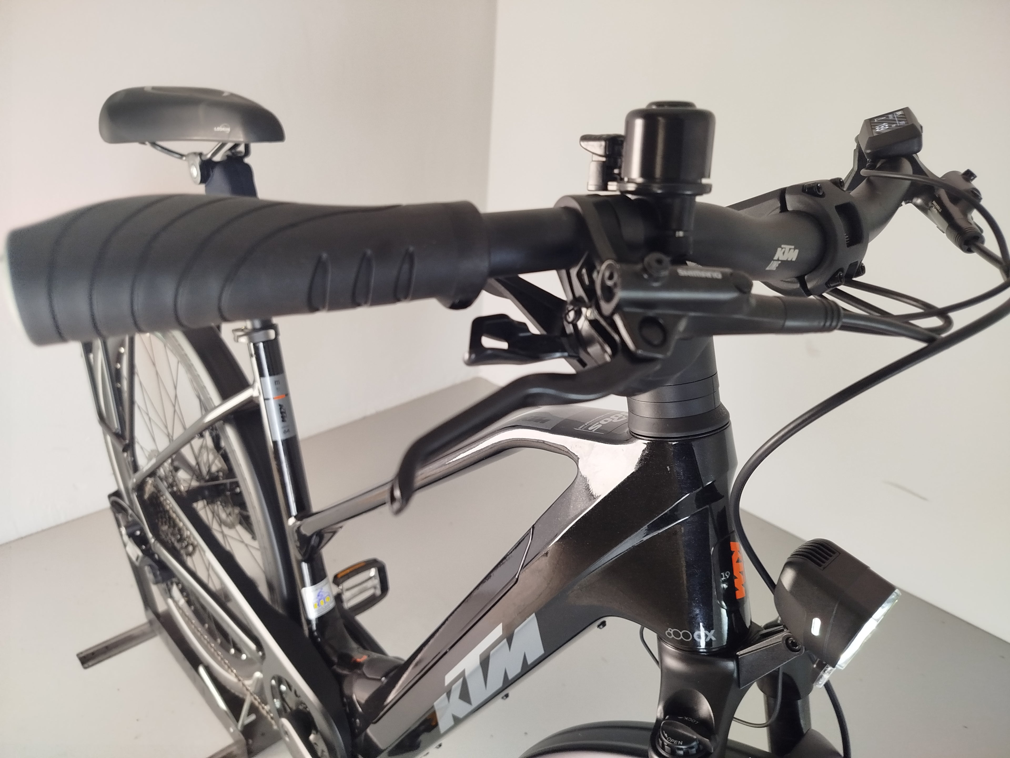 KTM Cento 10 PLus