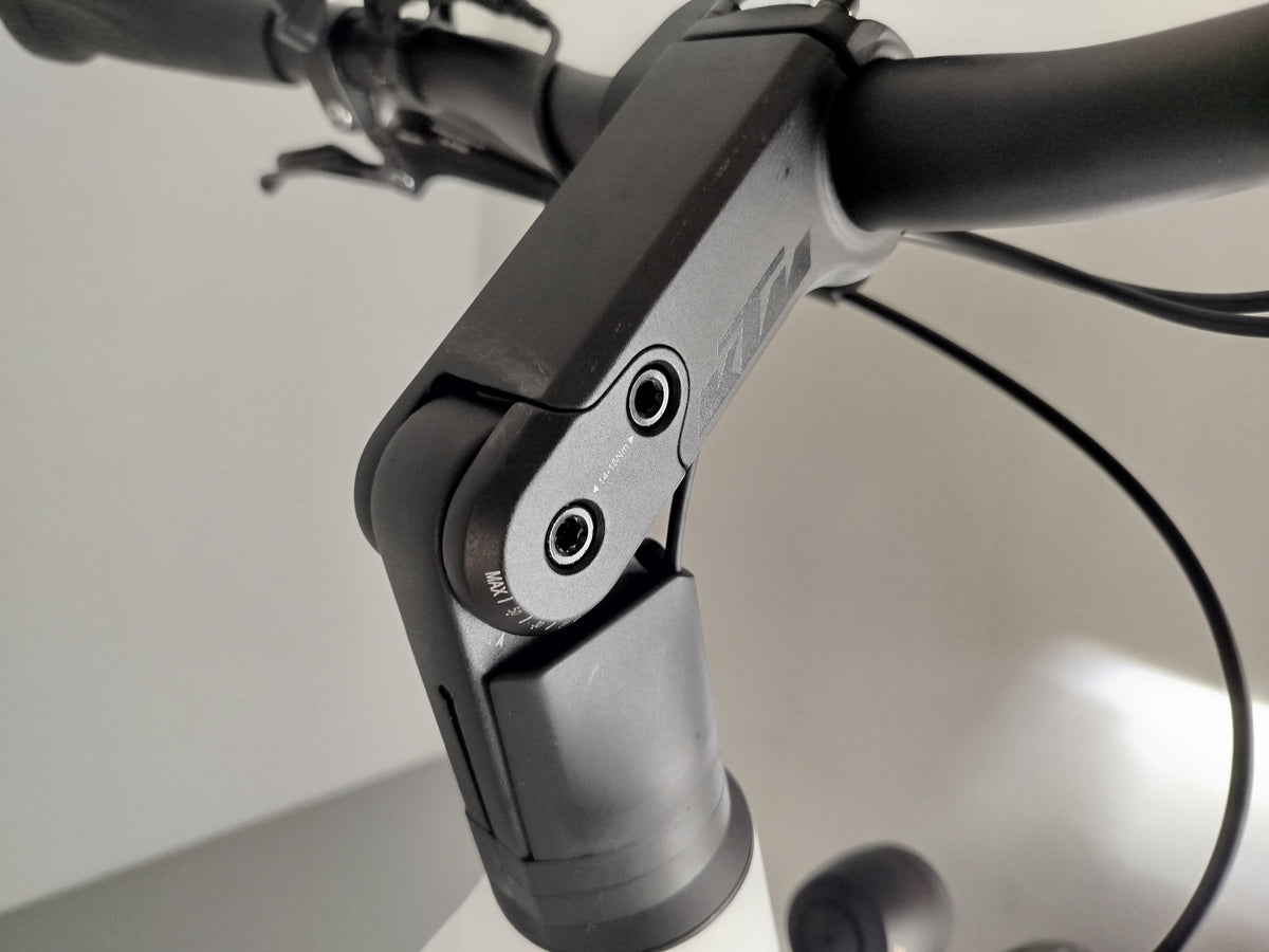 KTM Cento 10