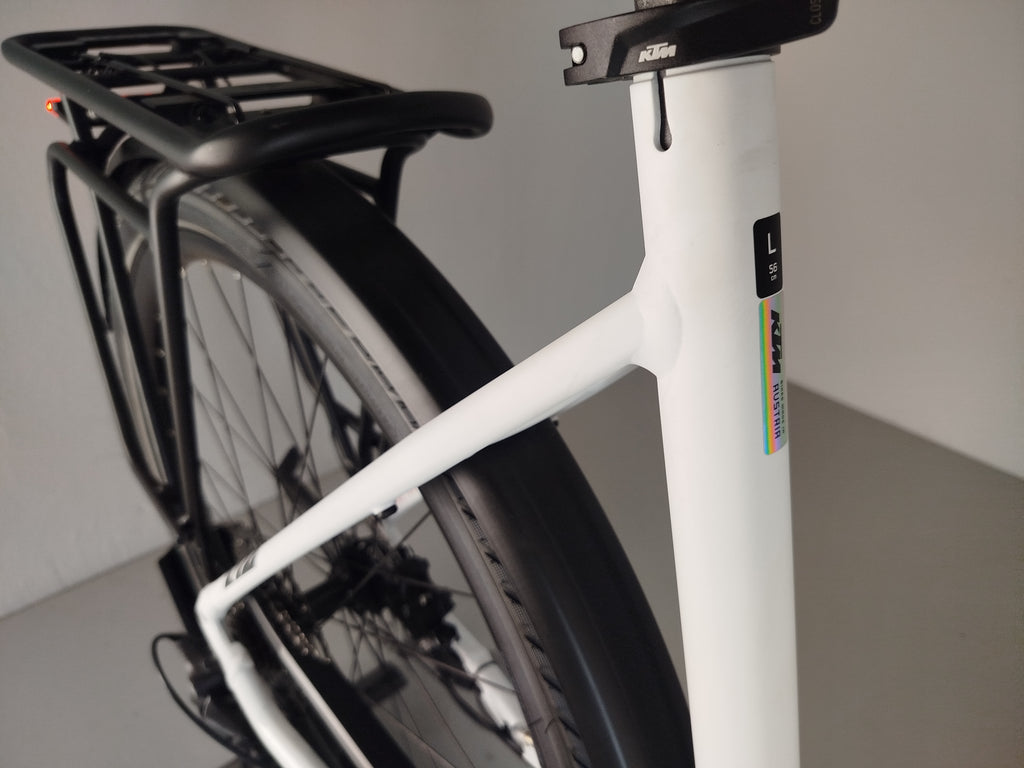 KTM Cento 10