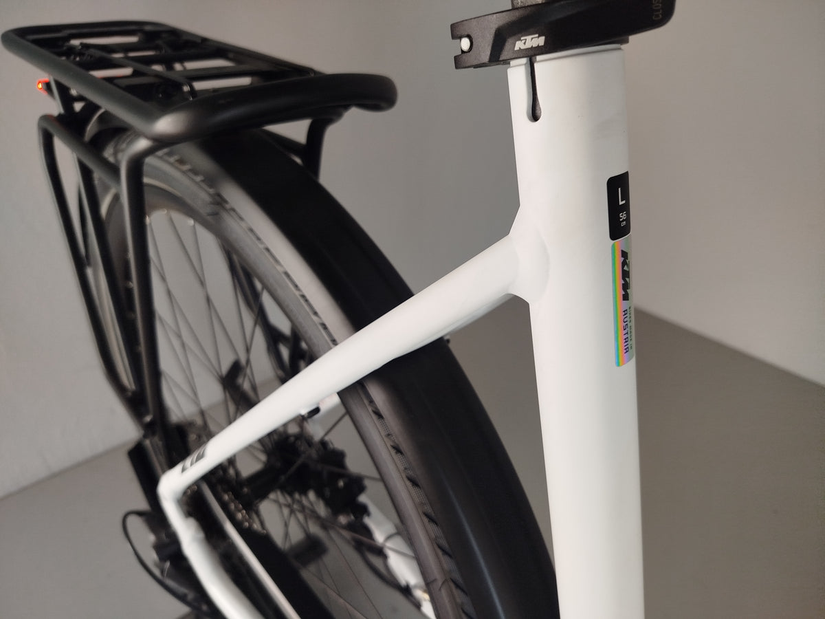 KTM Cento 10