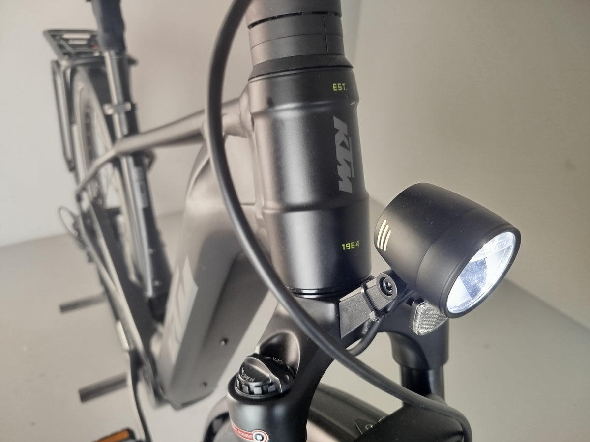 KTM Cento 10