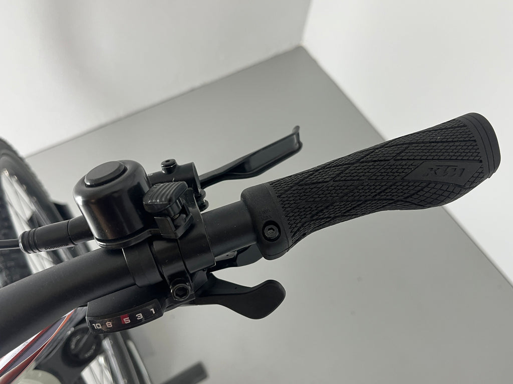 KTM Macina Cross 720