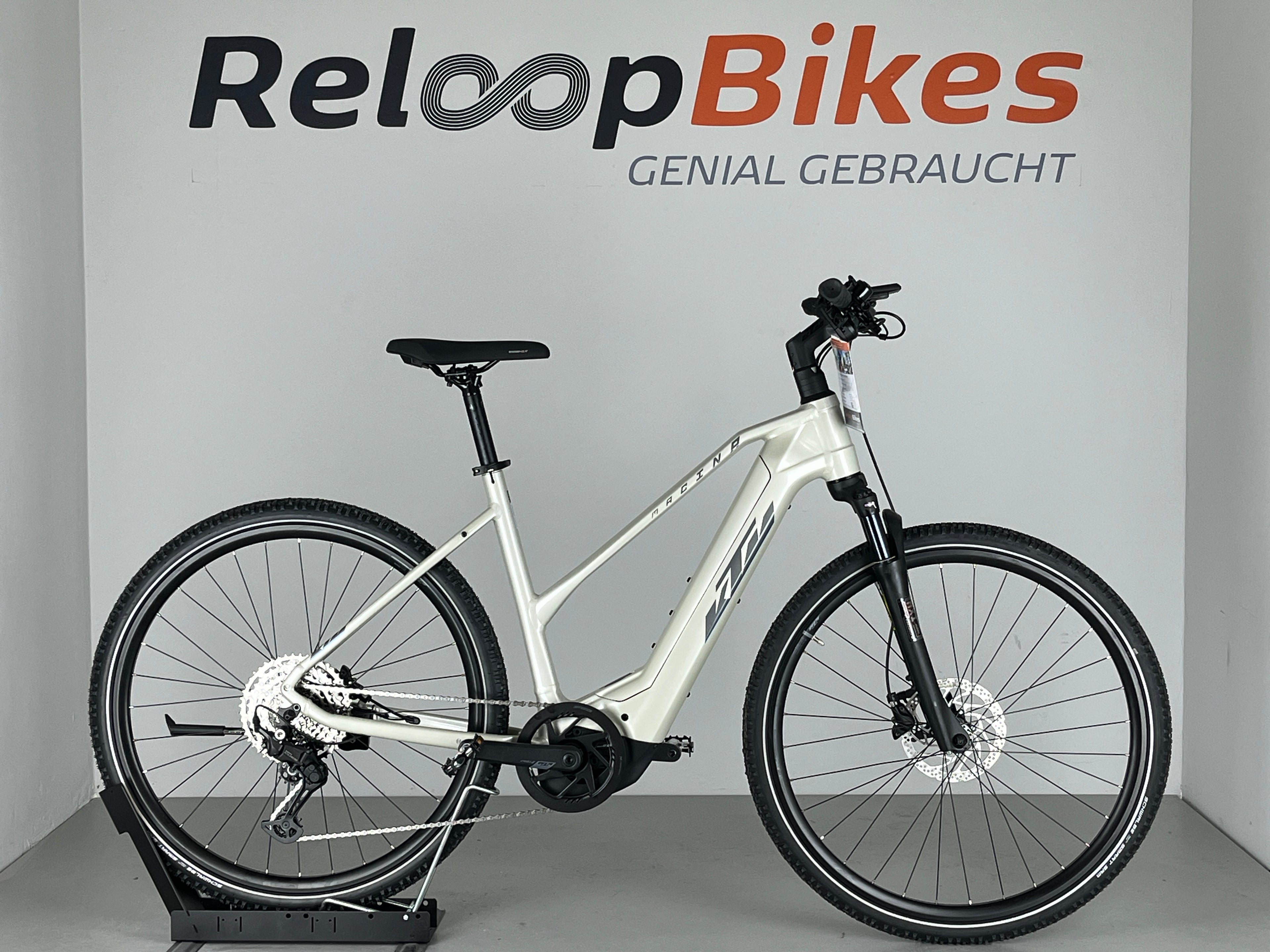 KTM Macina Cross 720