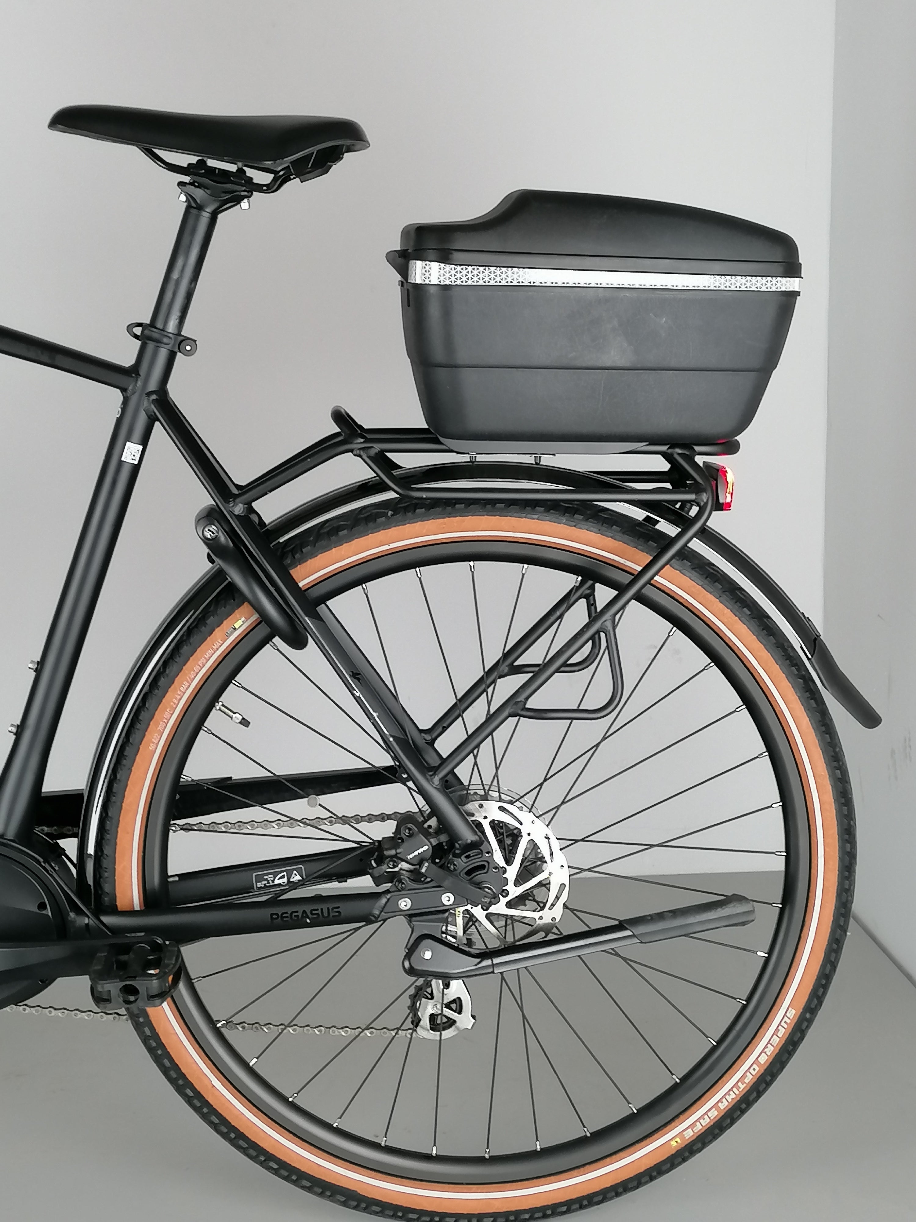 PEGASUS Solero E8 Plus