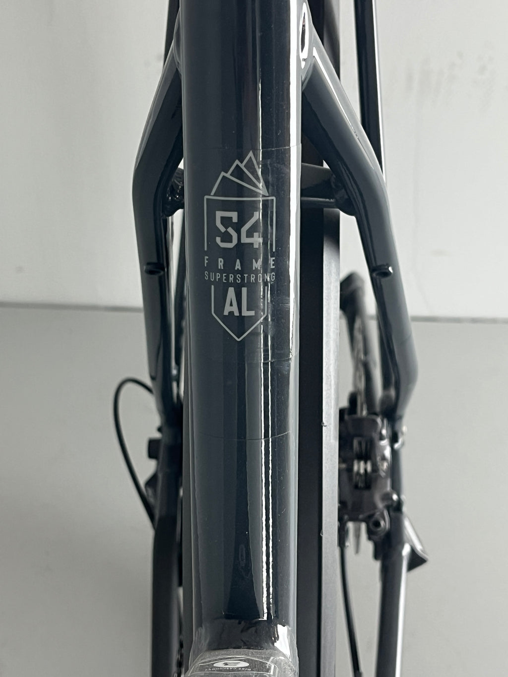 Radon Relate Hybrid 9.0 625