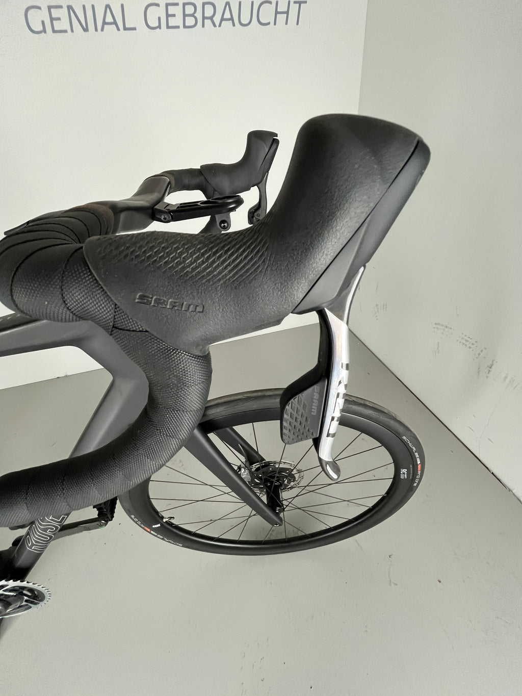 ROSE REVEAL 06 Red eTap AXS