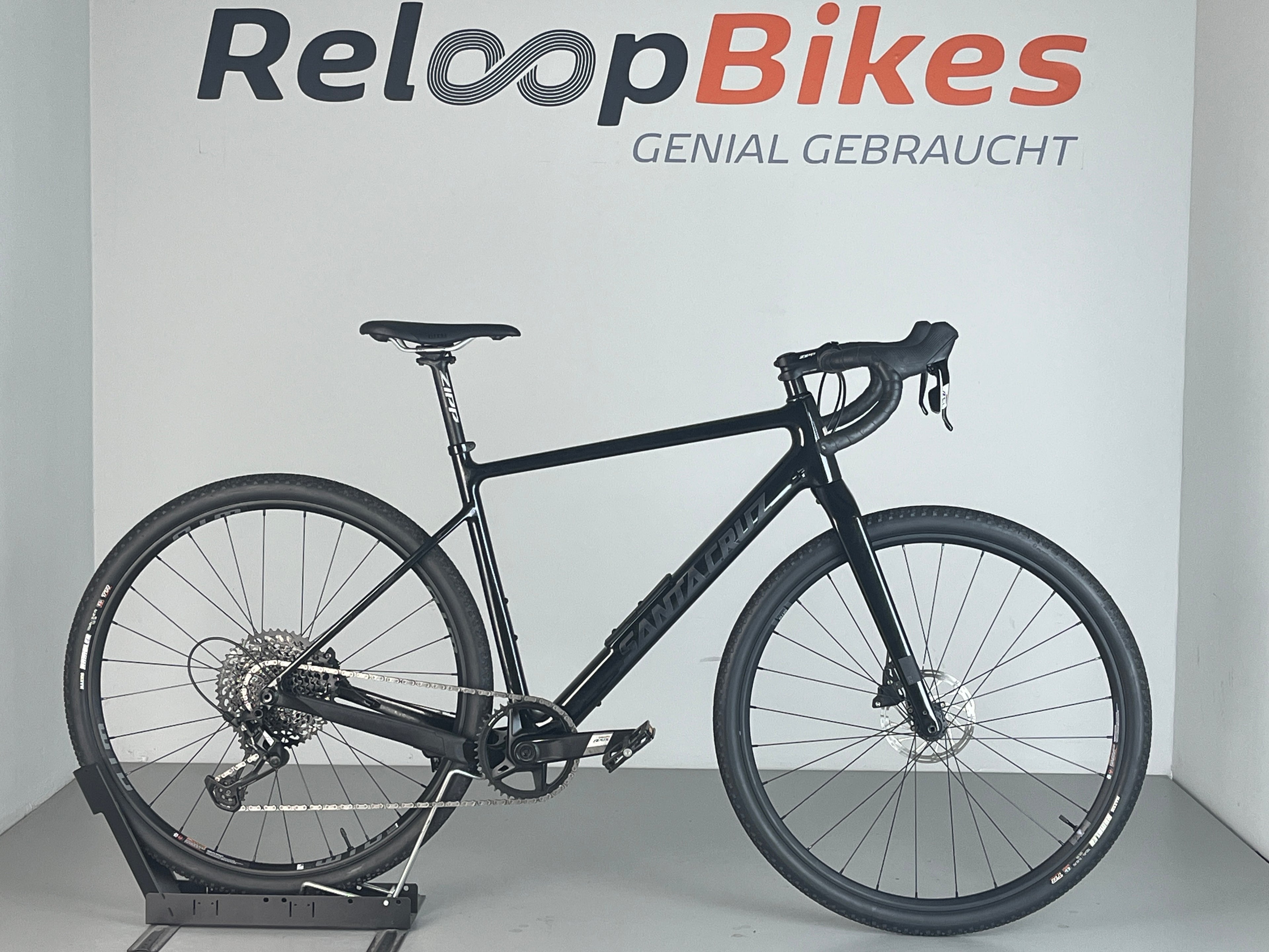 Santa Cruz Stigmata 4 CC Apex